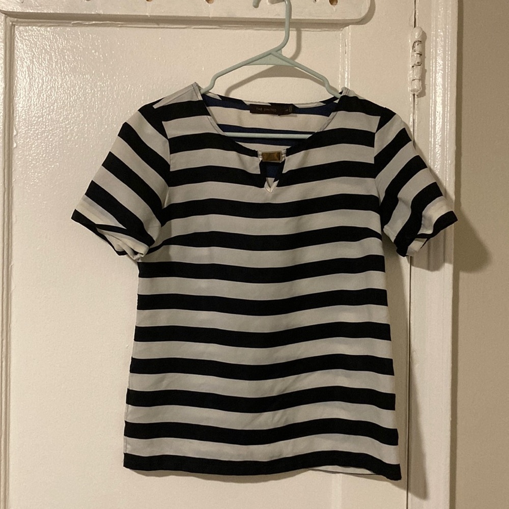 Short sleeve shirt
